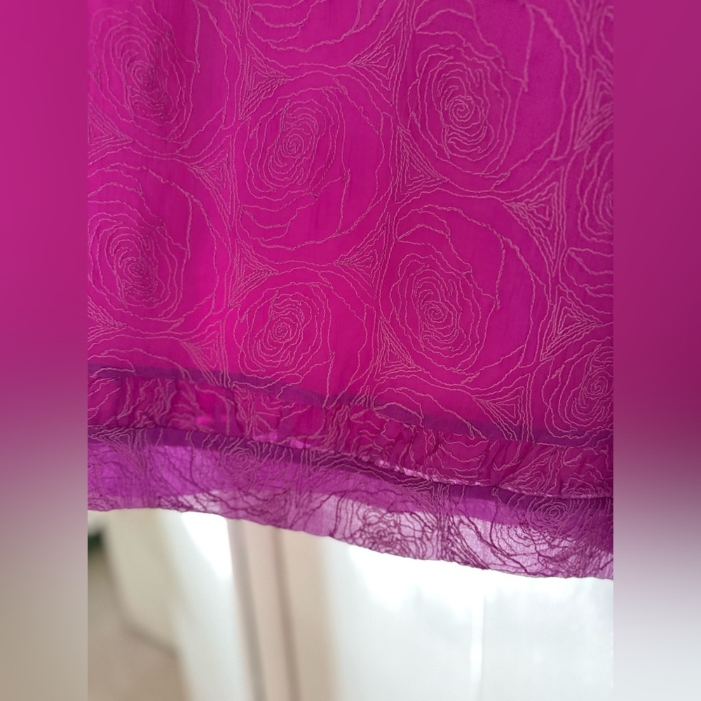 NWOT Beautiful Vintage 100% Silk Tocca Dark Pink Embroidered Dress Size 10 - Picture 6 of 9